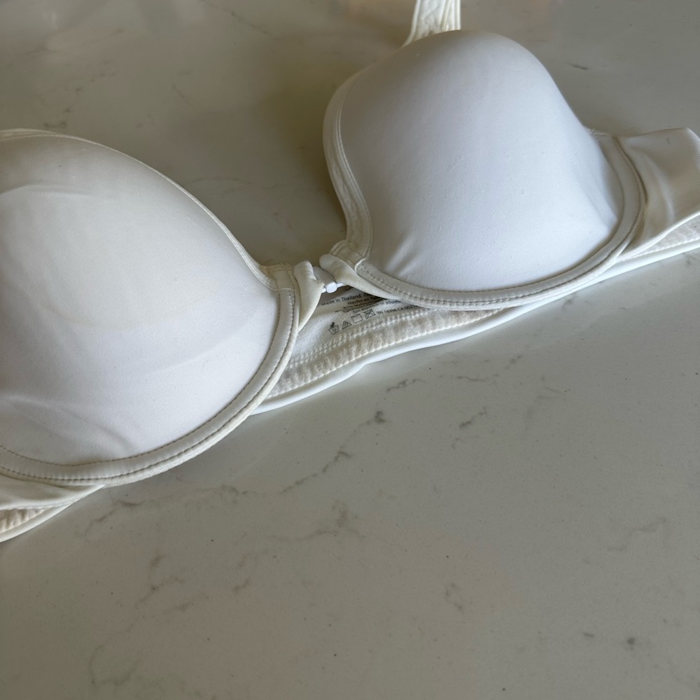 Elegant White Warners Bra